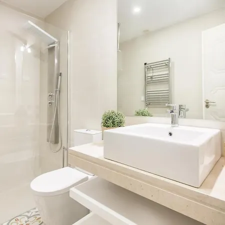 Apartament Olival Terrace | Lapa & Santos Lizbona