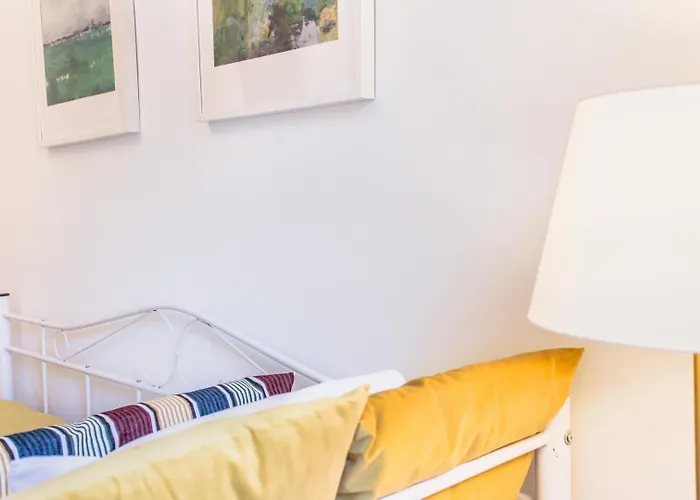 Olival Terrace | Lapa & Santos