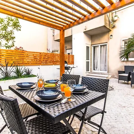 Apartment Olival Terrace | Lapa & Santos *